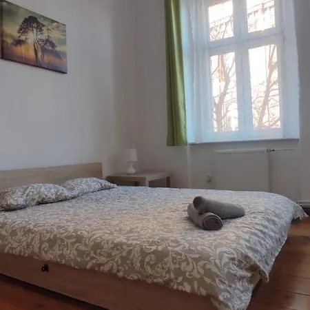 Lilia House Pansiyon *